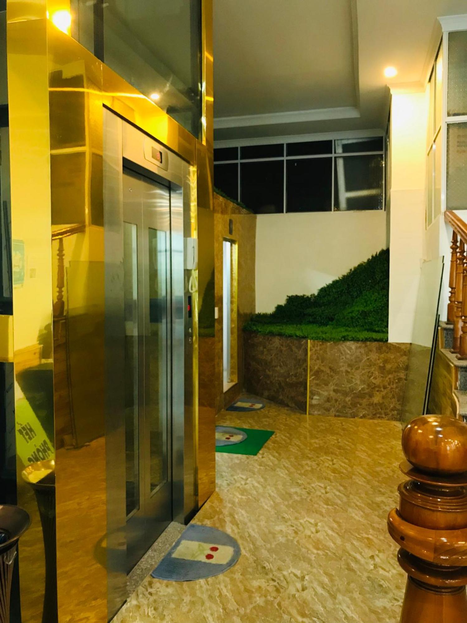 Anh Anh Hotel Bac Ha  Extérieur photo