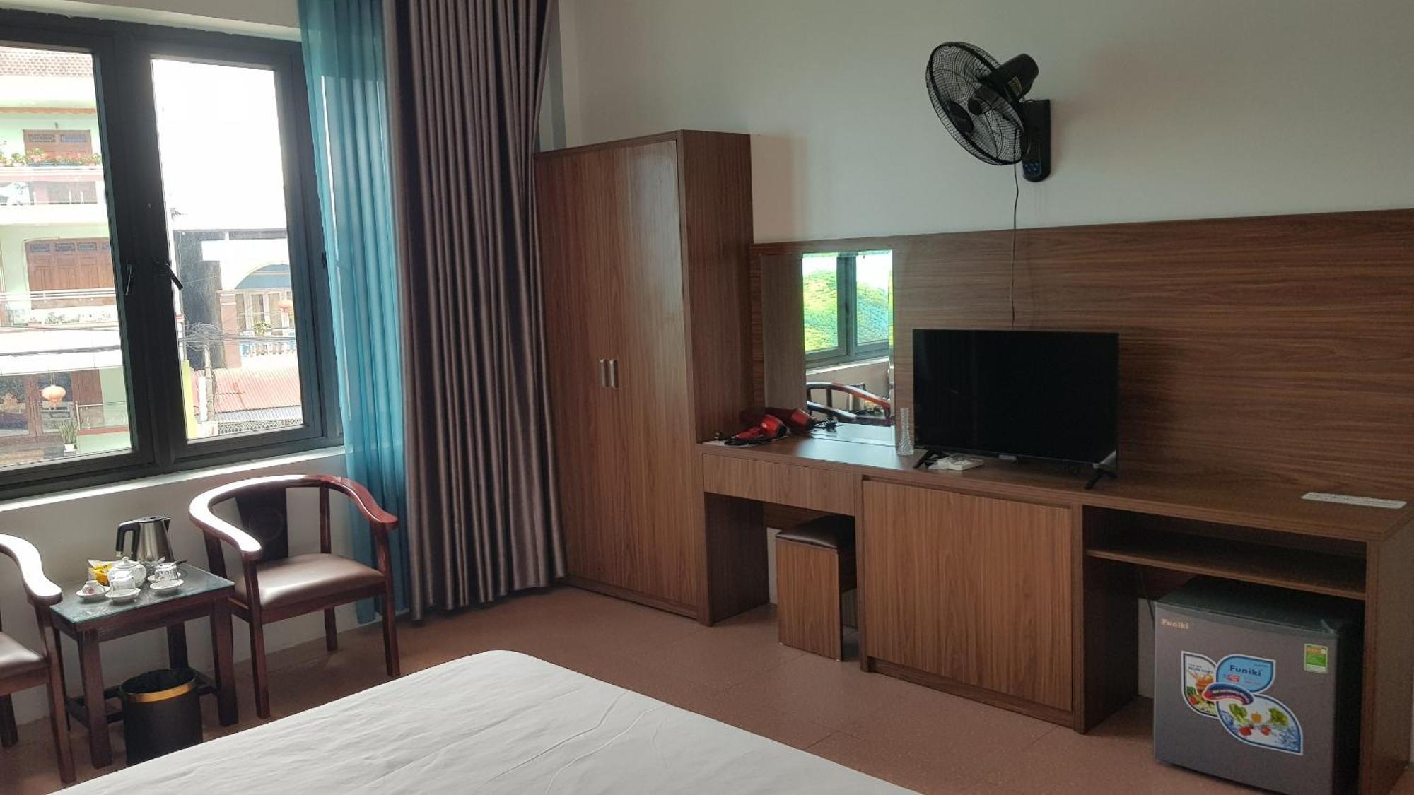 Anh Anh Hotel Bac Ha  Extérieur photo