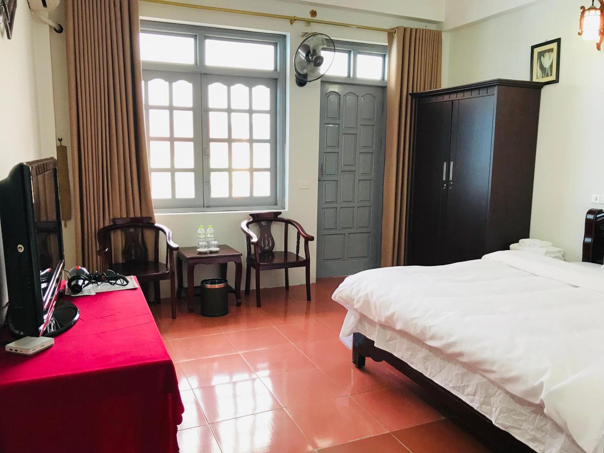 Anh Anh Hotel Bac Ha  Extérieur photo