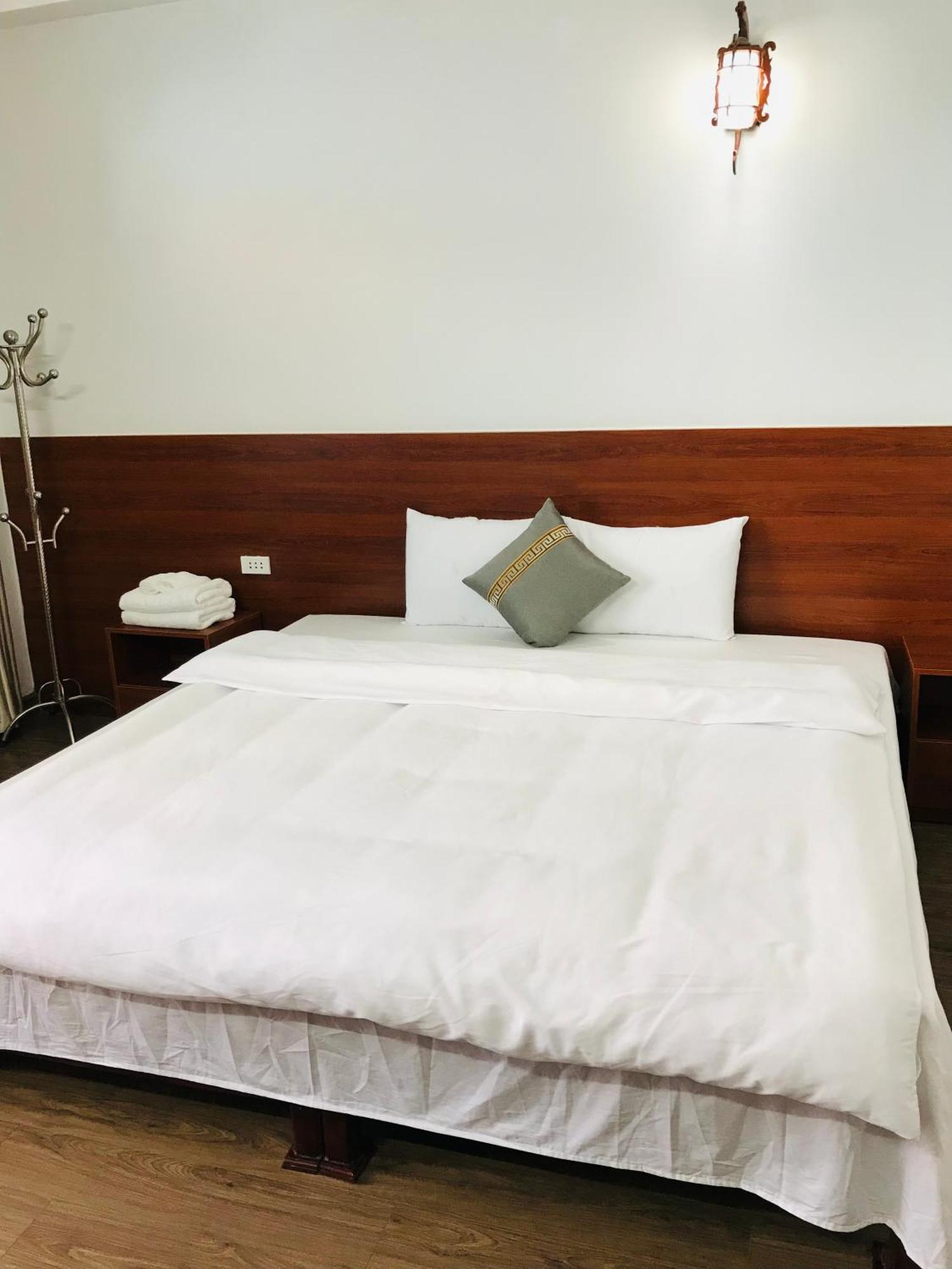 Anh Anh Hotel Bac Ha  Extérieur photo